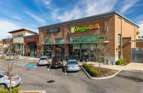 Retail shopping center Oregon